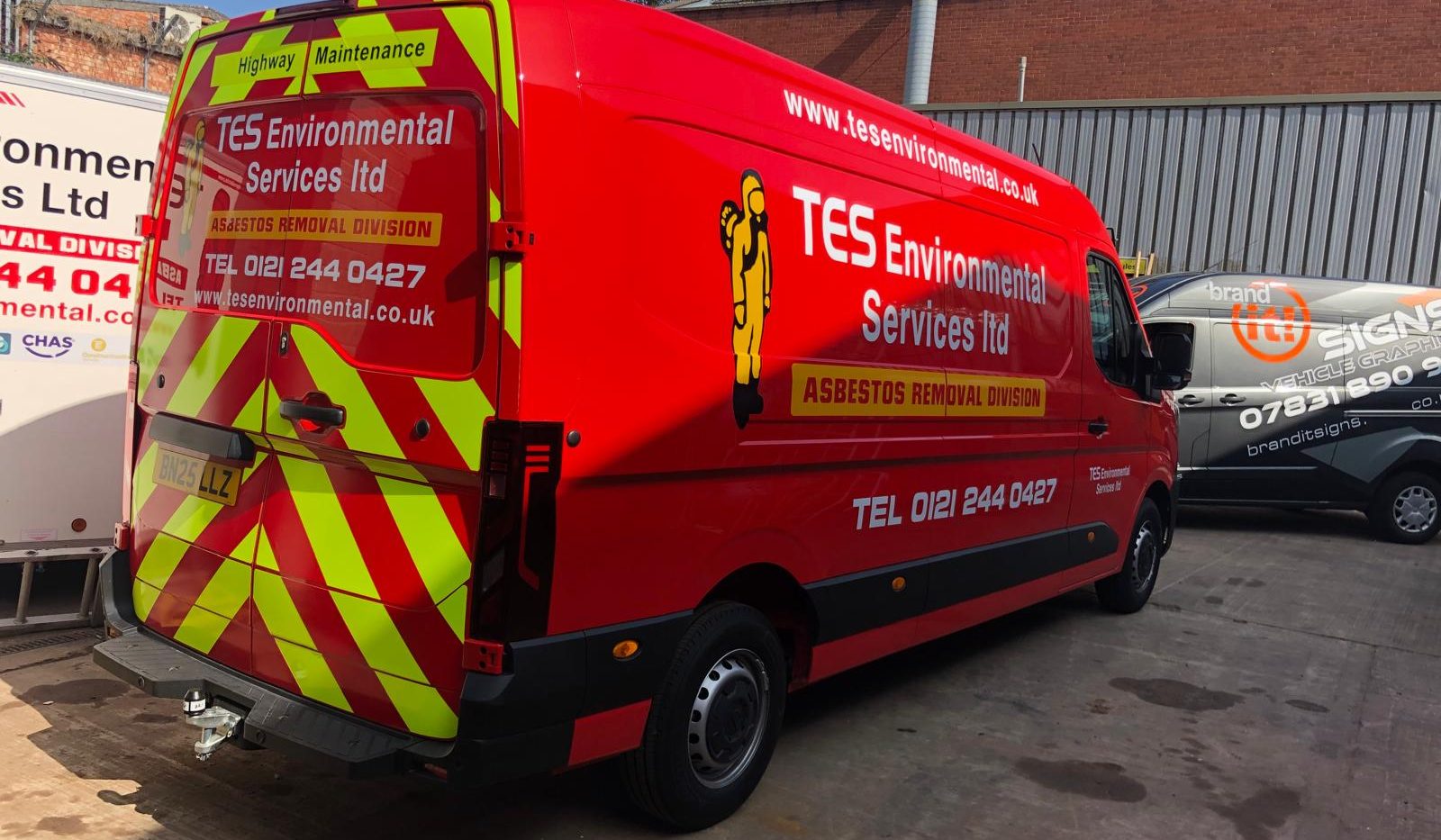 Nissan Interstar Vehicle graphics including Chapter 8 chevrons