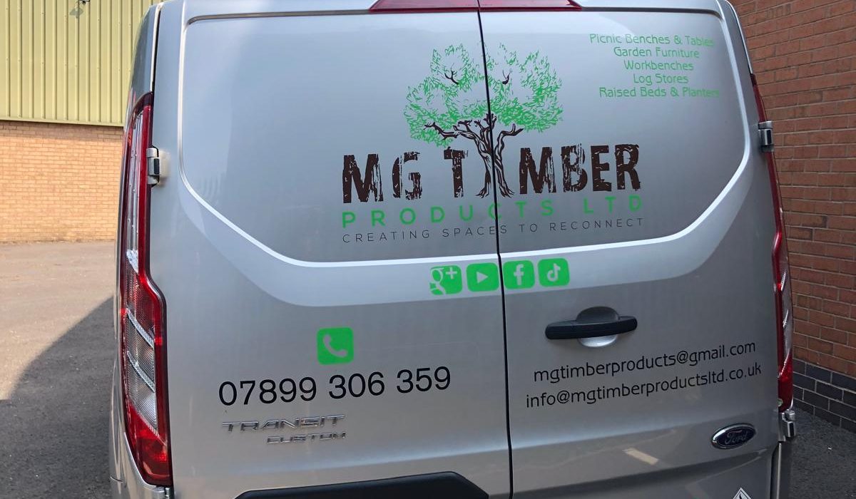 Ford Transit Custom rear graphics